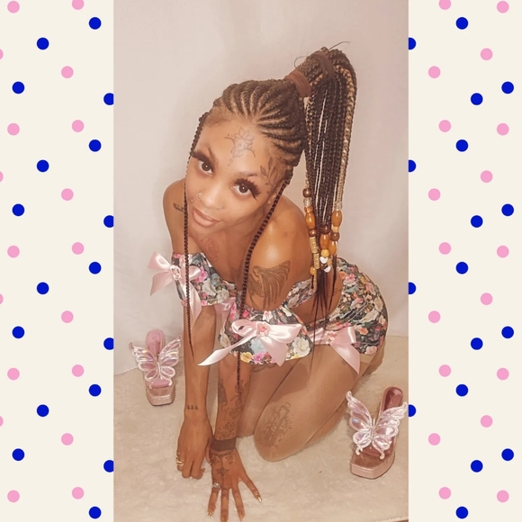 Meet your Posher, Moody - Picture 11 of 17